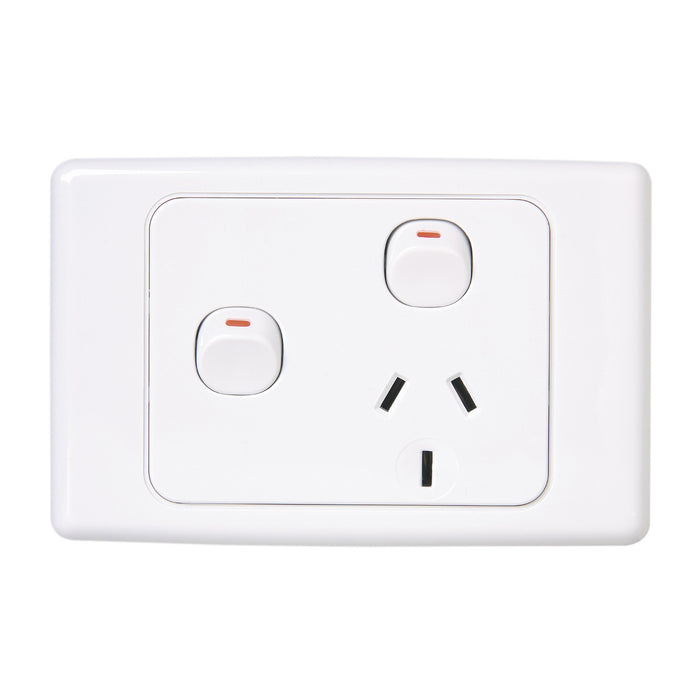 Clipsal 2000 Series 10A Single Power Point with Extra Switch | White Electric | 2015X-WE