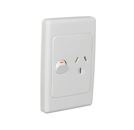 Clipsal 2000 Series Single Vertical Power Point 10A | White Electric | 2015V-WE