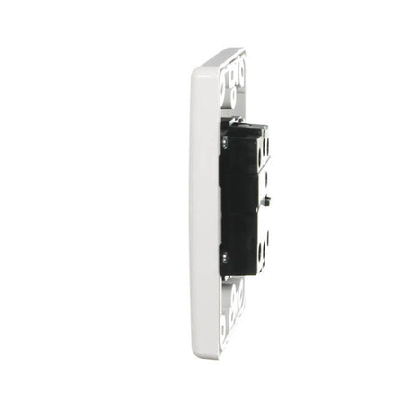 Clipsal 2000 Series 32A Double Pole Cooker Switch | White Electric | 2031D32-WE