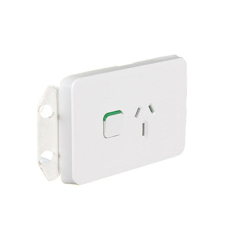 Clipsal Iconic Single Power Point 15A 250V Horizontal | Vivid White | 3015/15-VW
