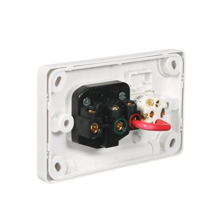 Clipsal Classic C2000 20A Single Power Point | White Electric | C2015/20-WE