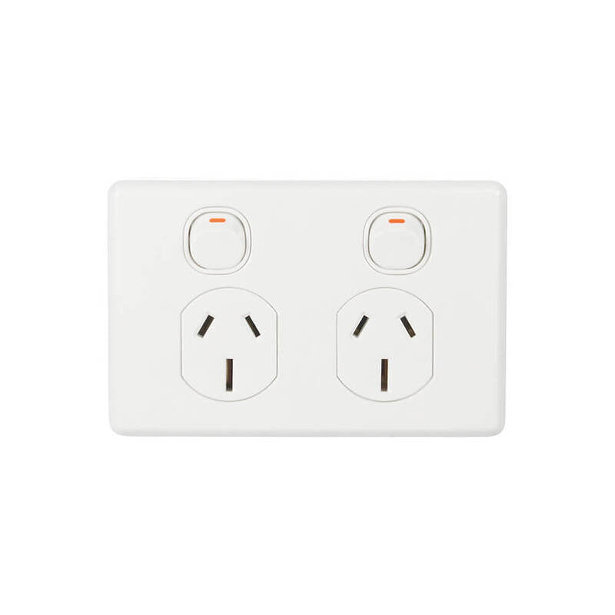 Clipsal C2025/15-WE Classic C2000 15A double power point in White Electric, front