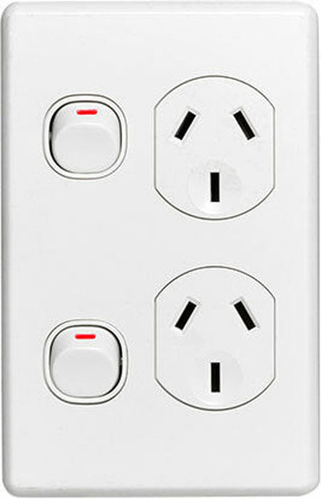 Clipsal Classic Vertical Double Power Point 10A 250V | White Electric | C2025V-WE
