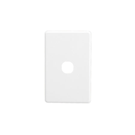 Clipsal C2031C-WE Classic C2000 1 gang switch plate cover in White Electric, front view