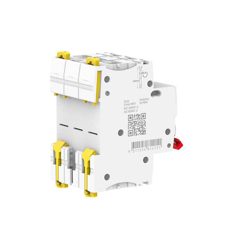 Clipsal MAX9 Main Isolator Switch 3 Pole 100A 415V | White | MX9MS3100